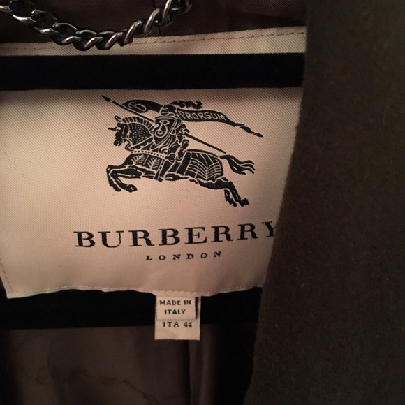 Green Burberry peacoat - Picture 2 of 3